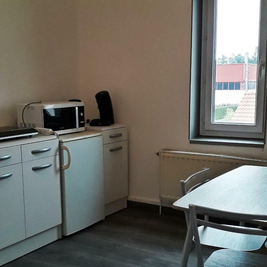 Appart Comme Chez Soi Pusignan Exteriör bild