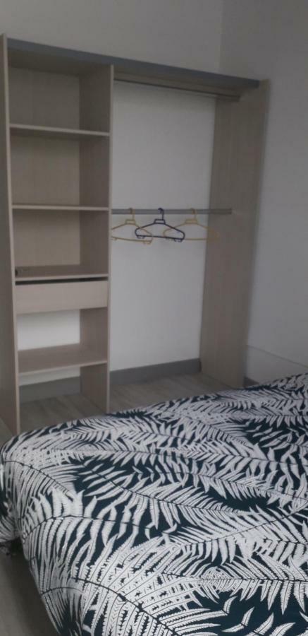 Appart Comme Chez Soi Pusignan Exteriör bild